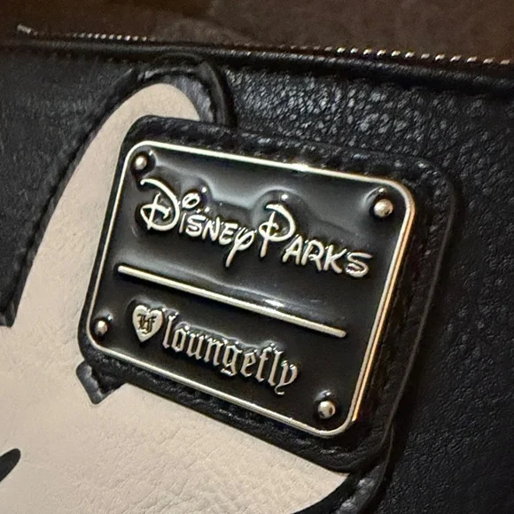 Disney Parks x Loungefly Black and White Mickey Mouse Wallet - Picture 8 of 8